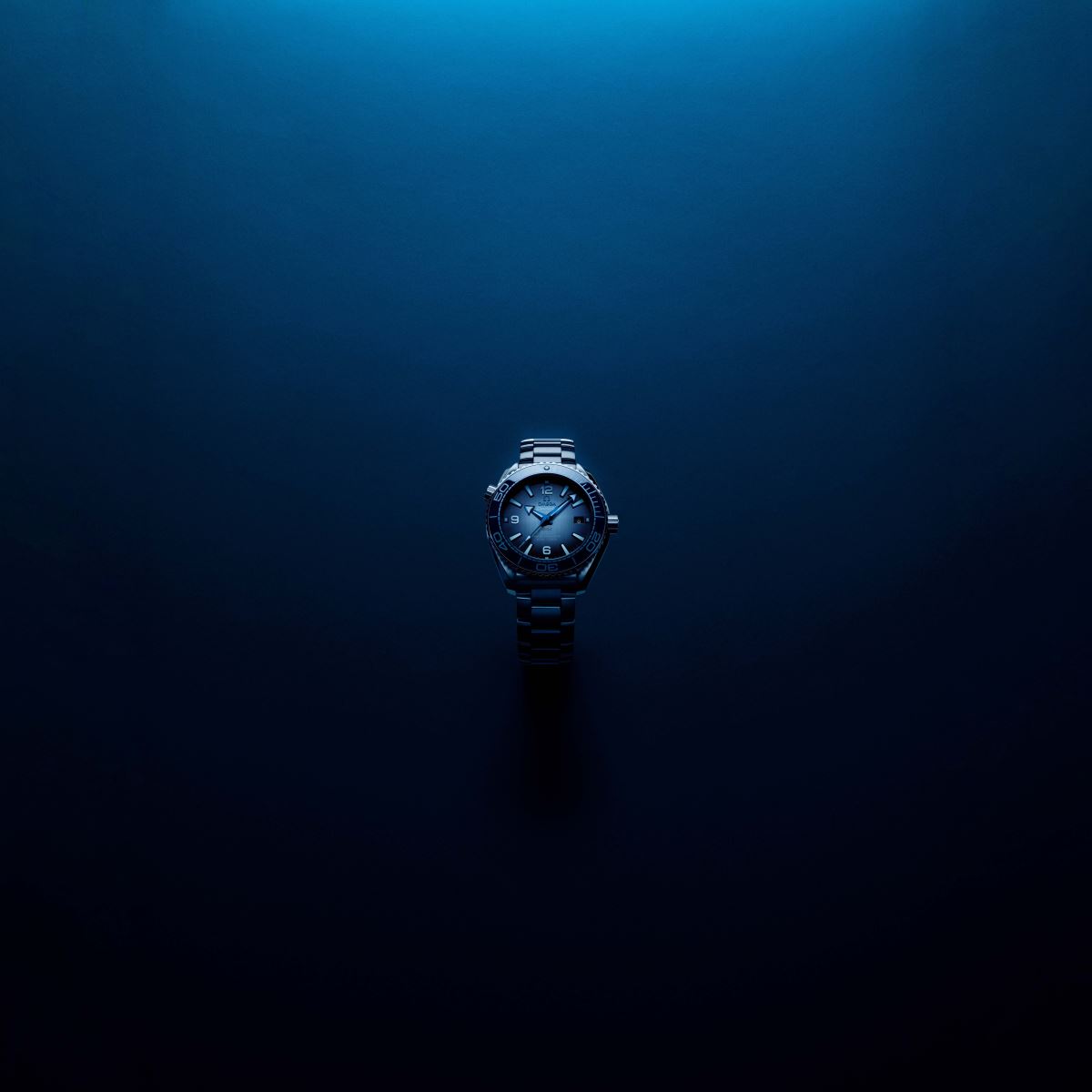 đồng hồ seamaster planet ocean 600m co-axial master chronometer 600m-2000ft